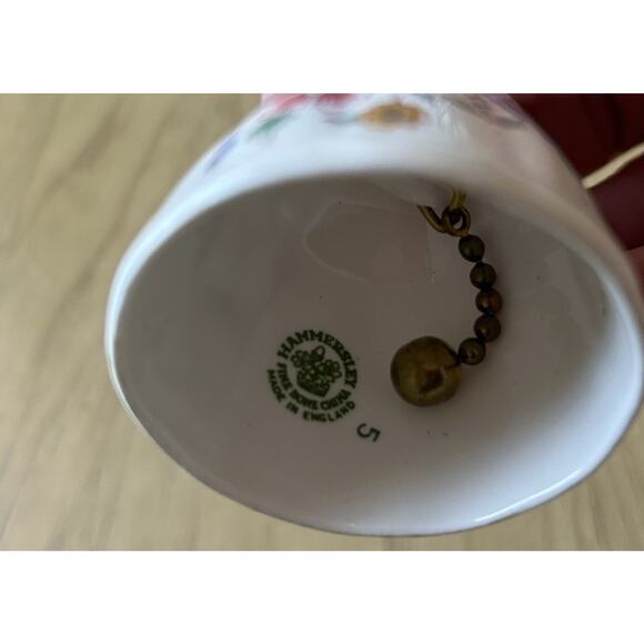 VTG BELL TEA Fine Bone GOLD China Heart Shaped Handle Floral Luxury Hammersley - Picture 5 of 7